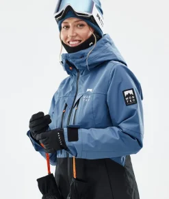 Moss W